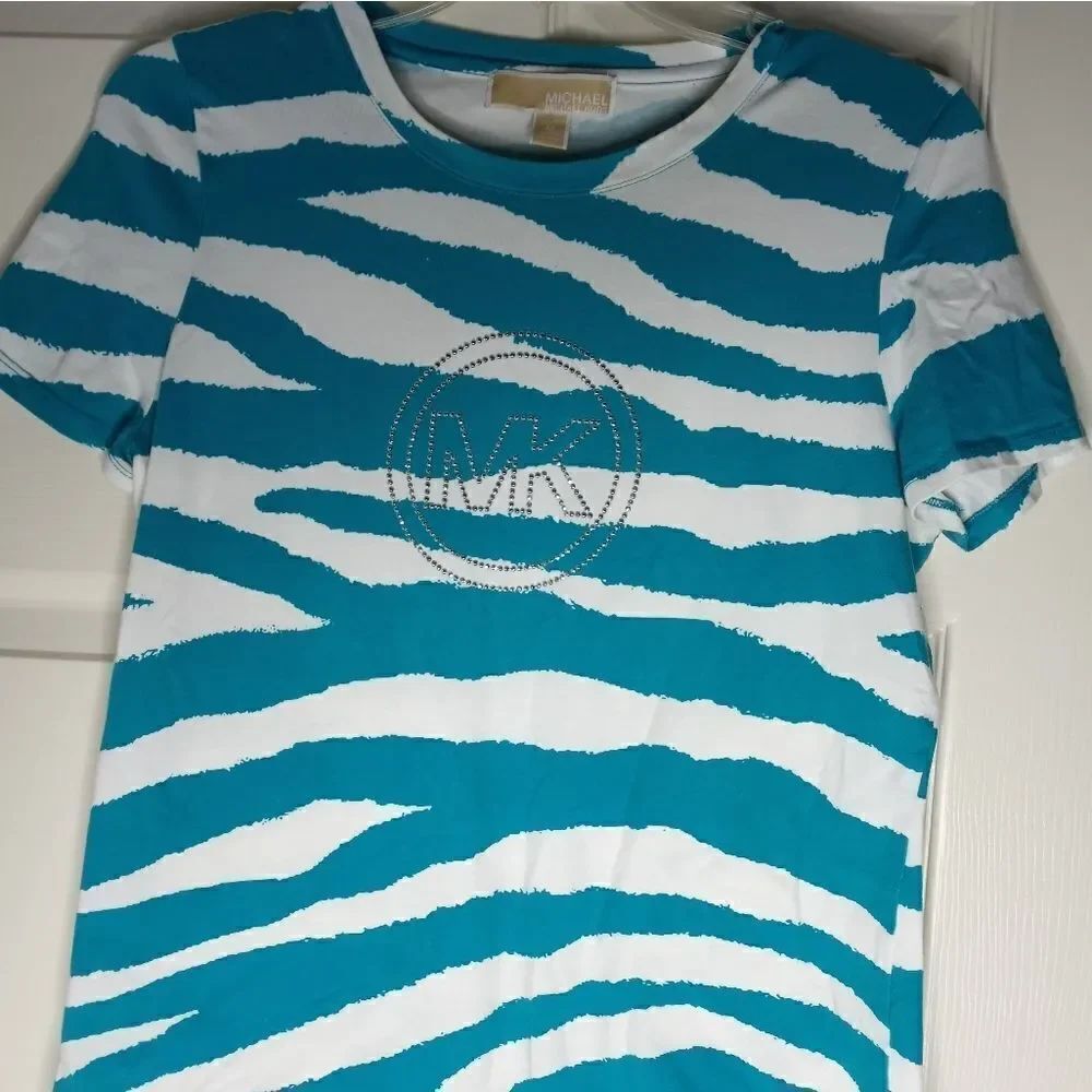 Michael Kors M Zebra Print Blue White Short Sleeve Logo Women's Top Blouse